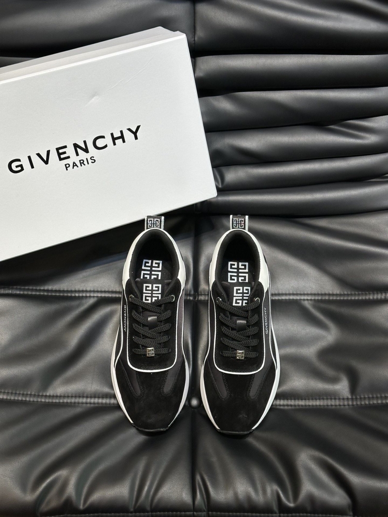 Givenchy Sneakers